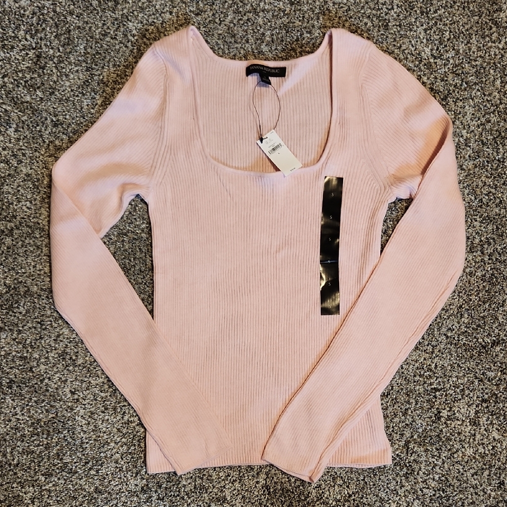 Banana Republic Factort Women's Pink Ribbed Top